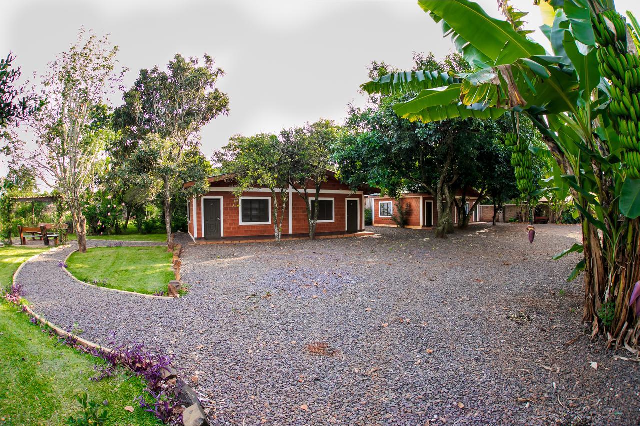 El Manantial De Iguazu Villa Puerto Iguazú Buitenkant foto